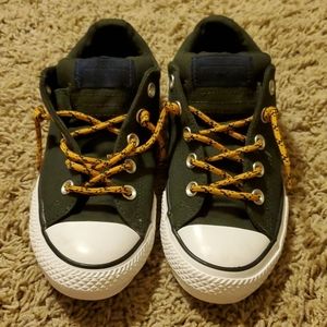 Converse Army Green Low Top